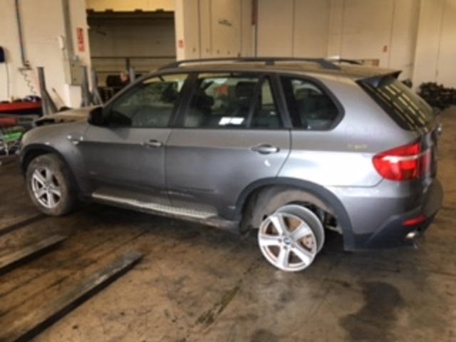 BMW X5 (E70)(2006->)