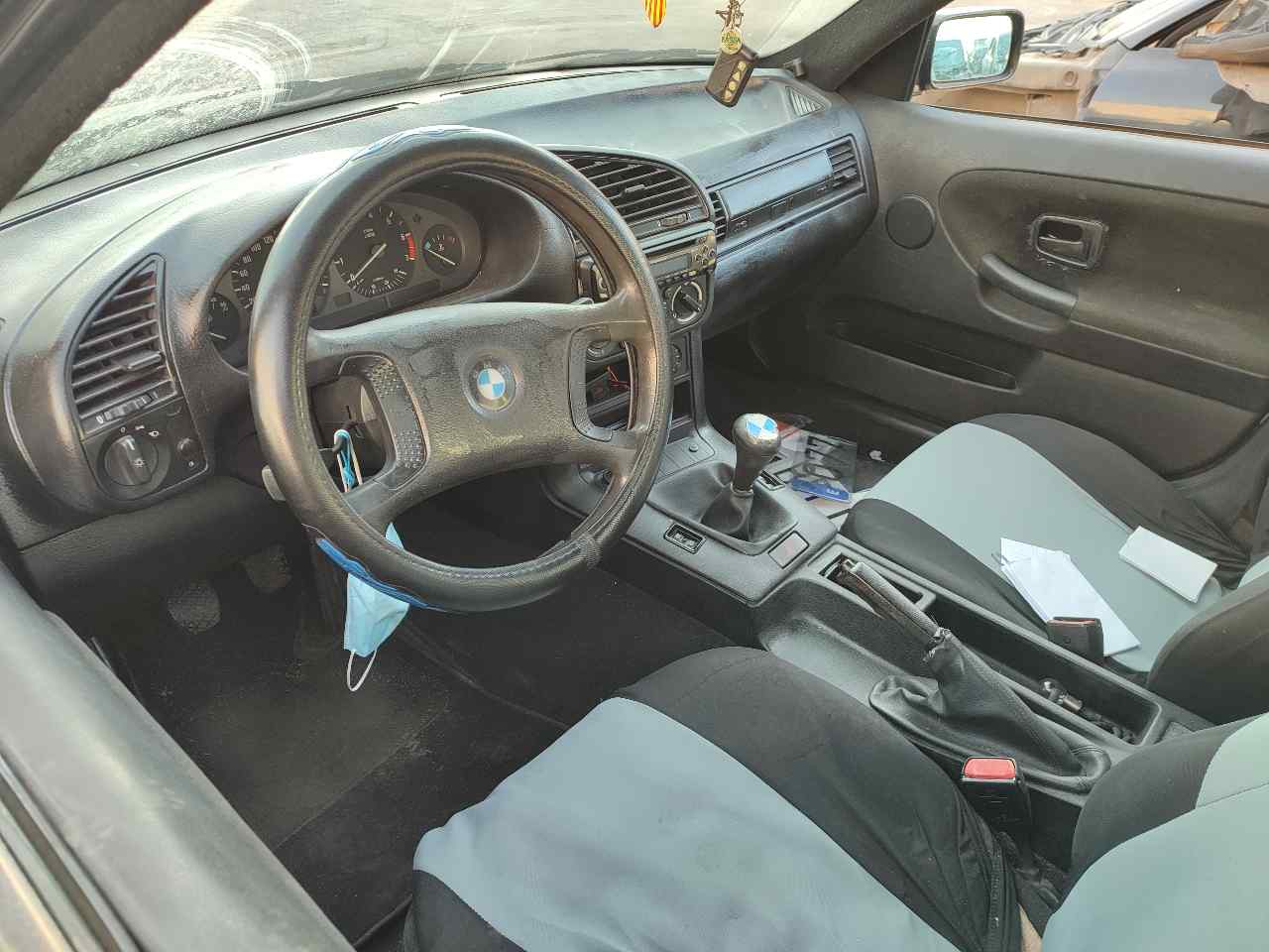 BMW 3 Berlina (E36)(1990->)