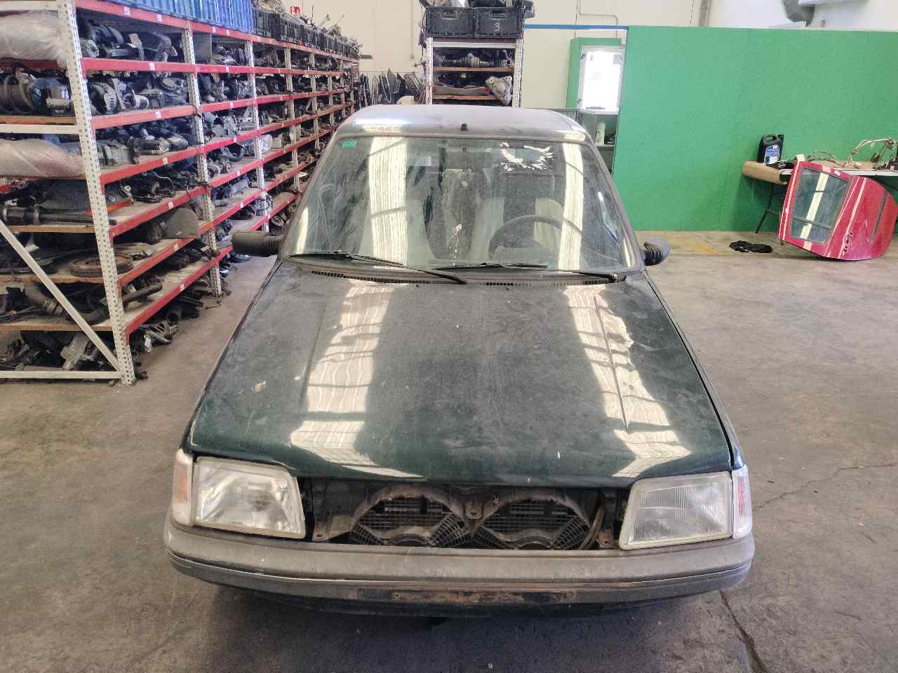 Peugeot 205 Berlina (02.1983->)