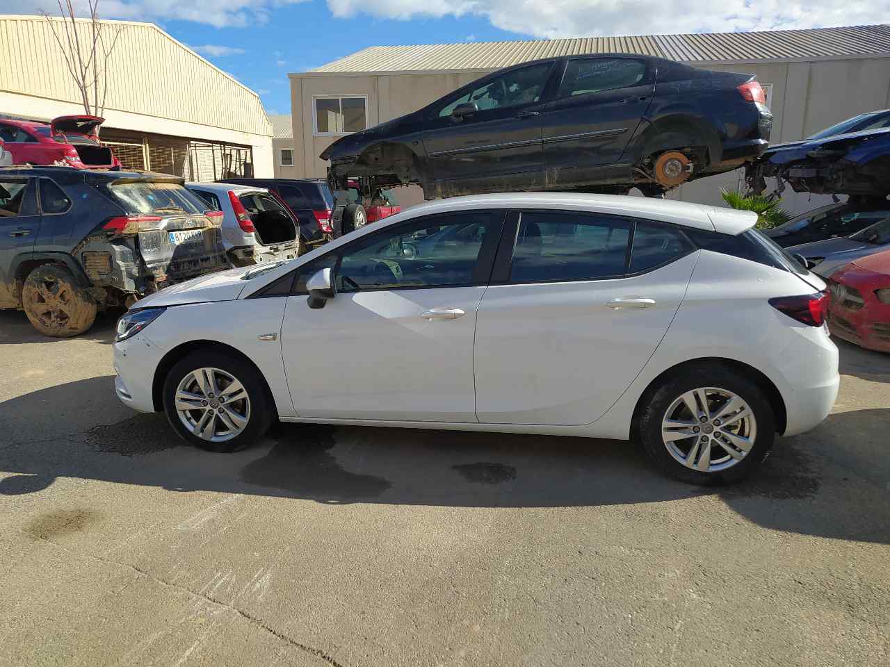 Opel Astra K Berlina 5p (09.2015->)