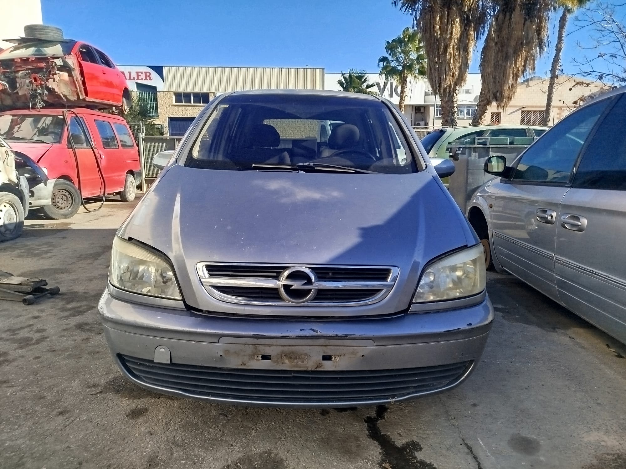 Opel Zafira A (1999->)