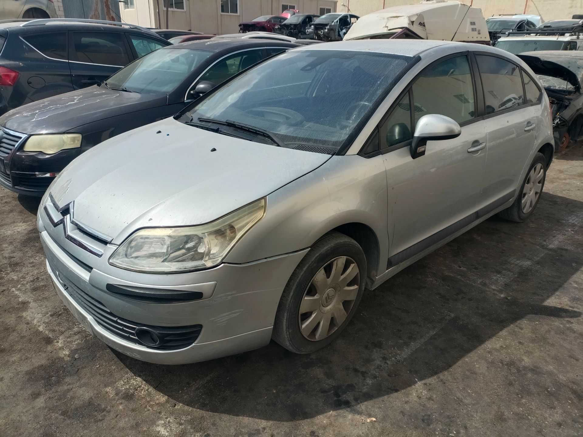 Citroen C4 Berlina (06.2004->)