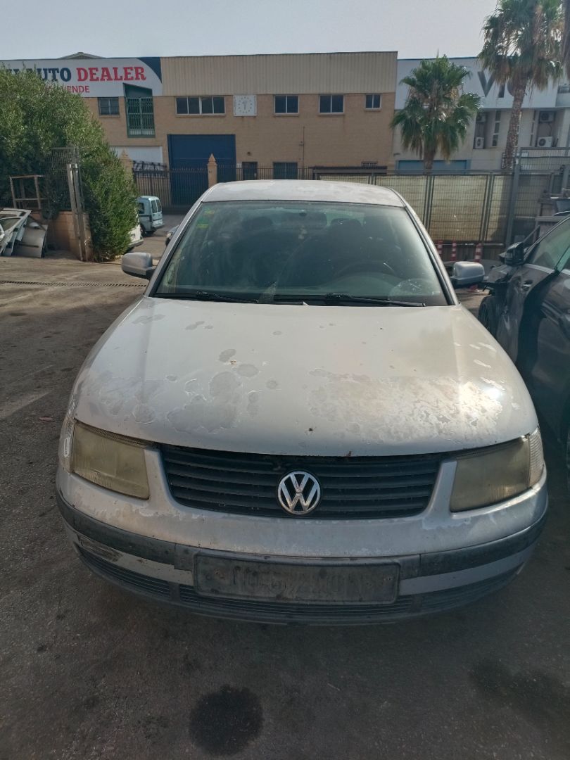 Volkswagen Passat Berlina (3B2)(1996->)